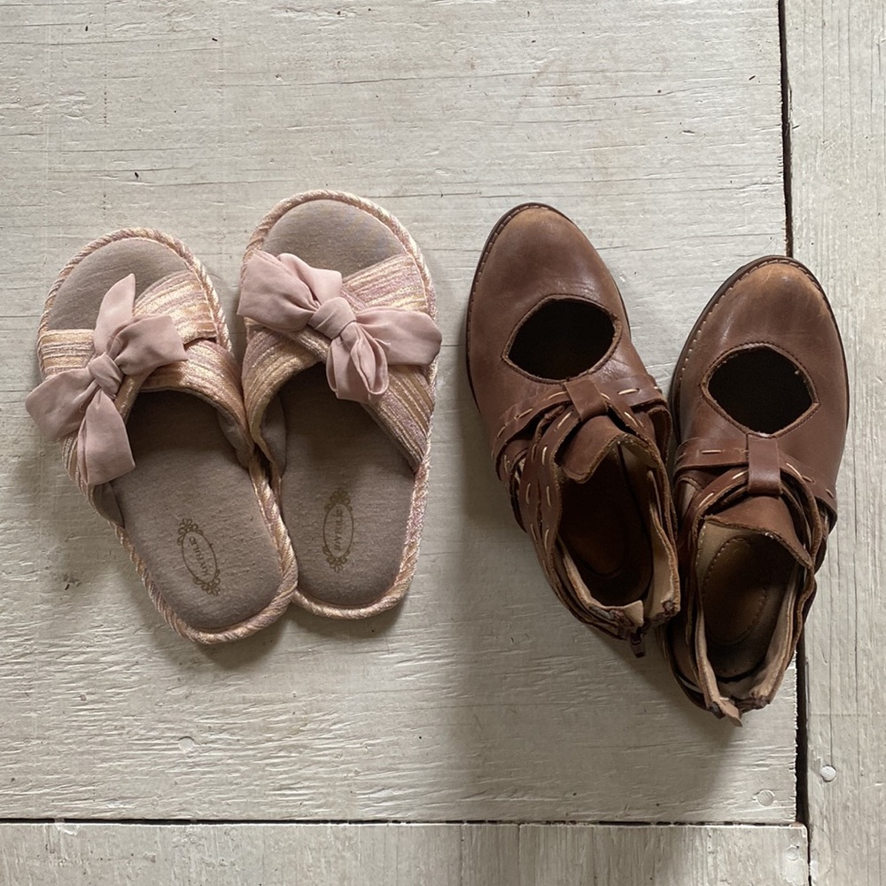 Girl’s Leather Boots & Slippers